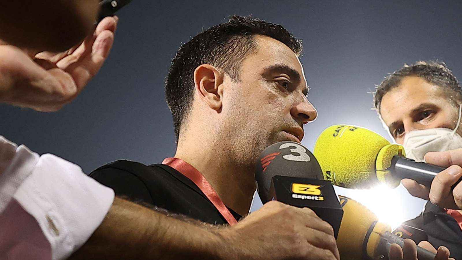 尽管西伦斯 尽管西伦斯