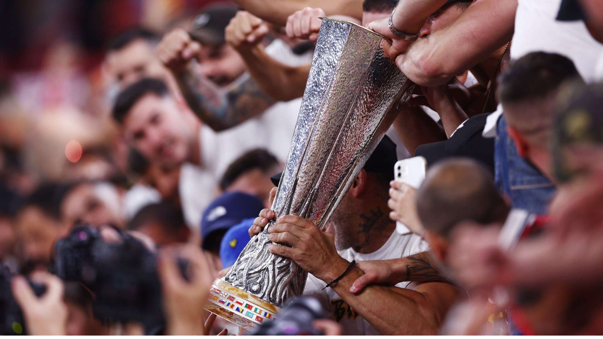 动人心的比 动人心的比